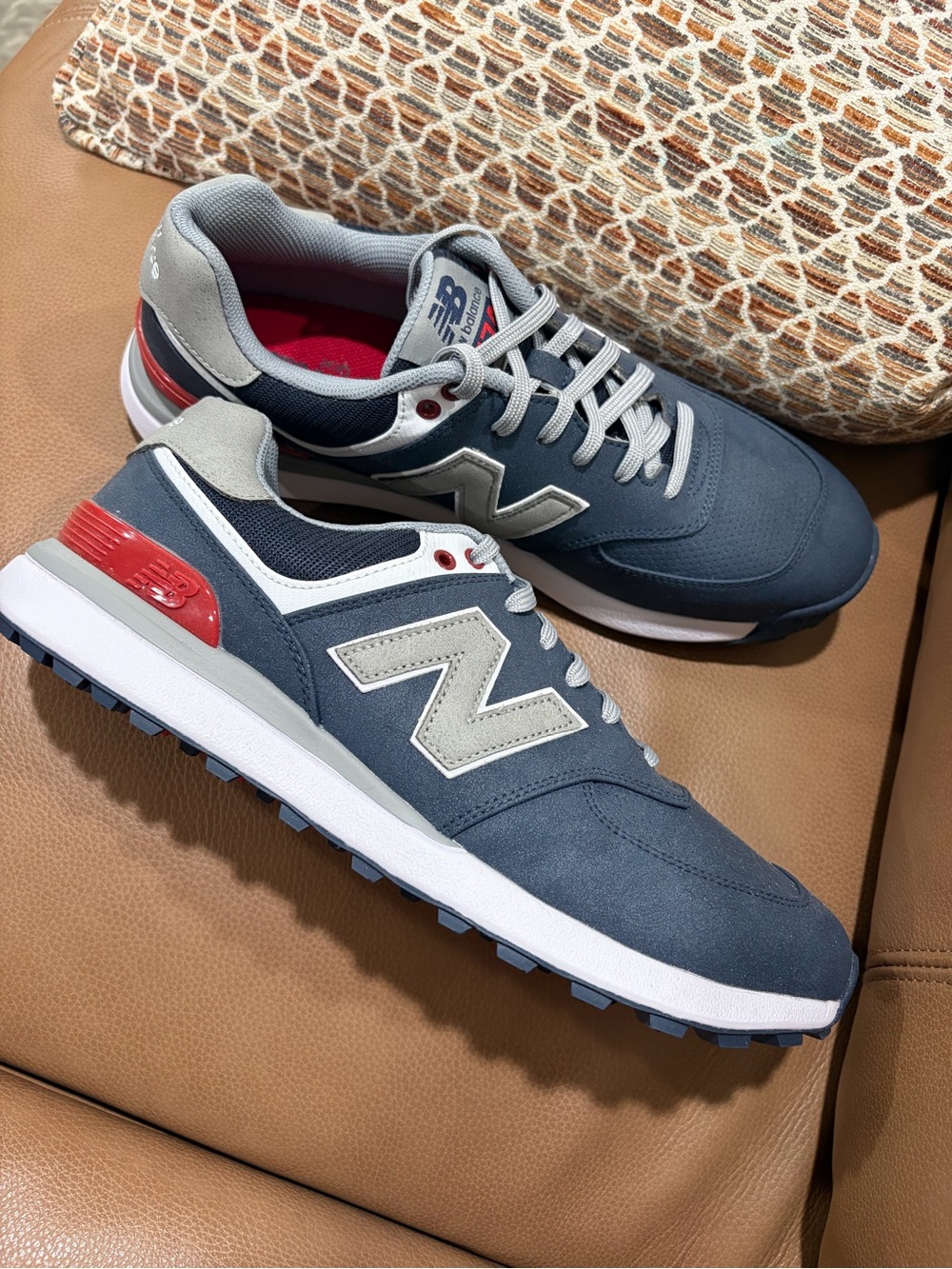New Balance 574 Greens V2 MG574NV Navy Men Spikeless Golf Shoes Size 11